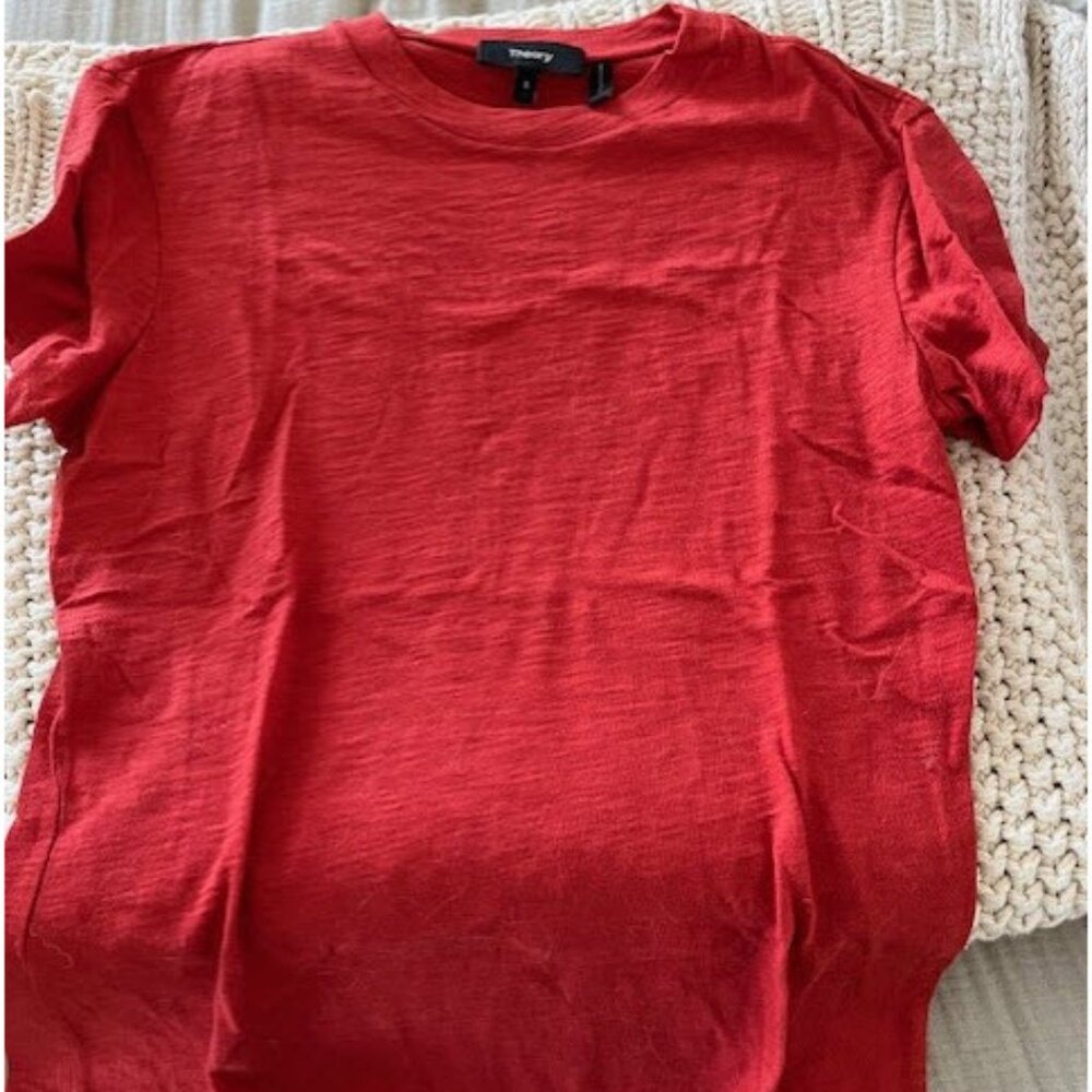 Red Theory tee, S, NWOT